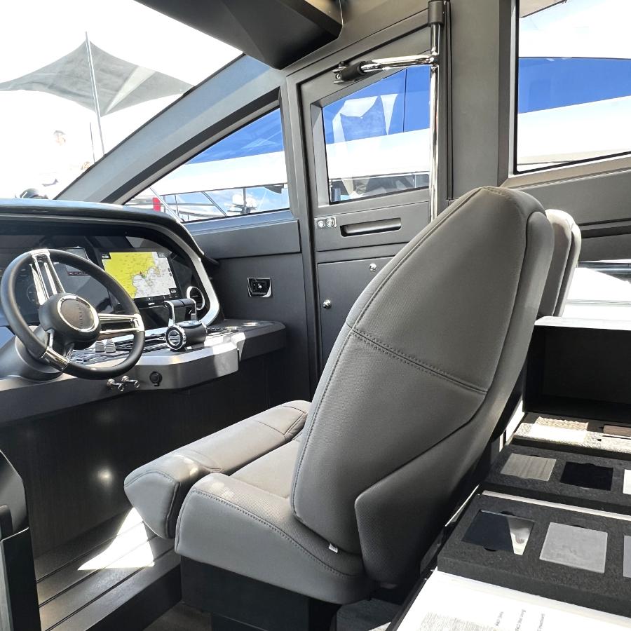 poltrona pilota p 455 apache per imbarcazioni da diporto